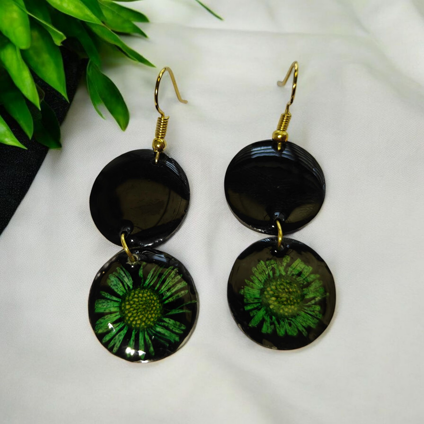 Green Bloom earrings