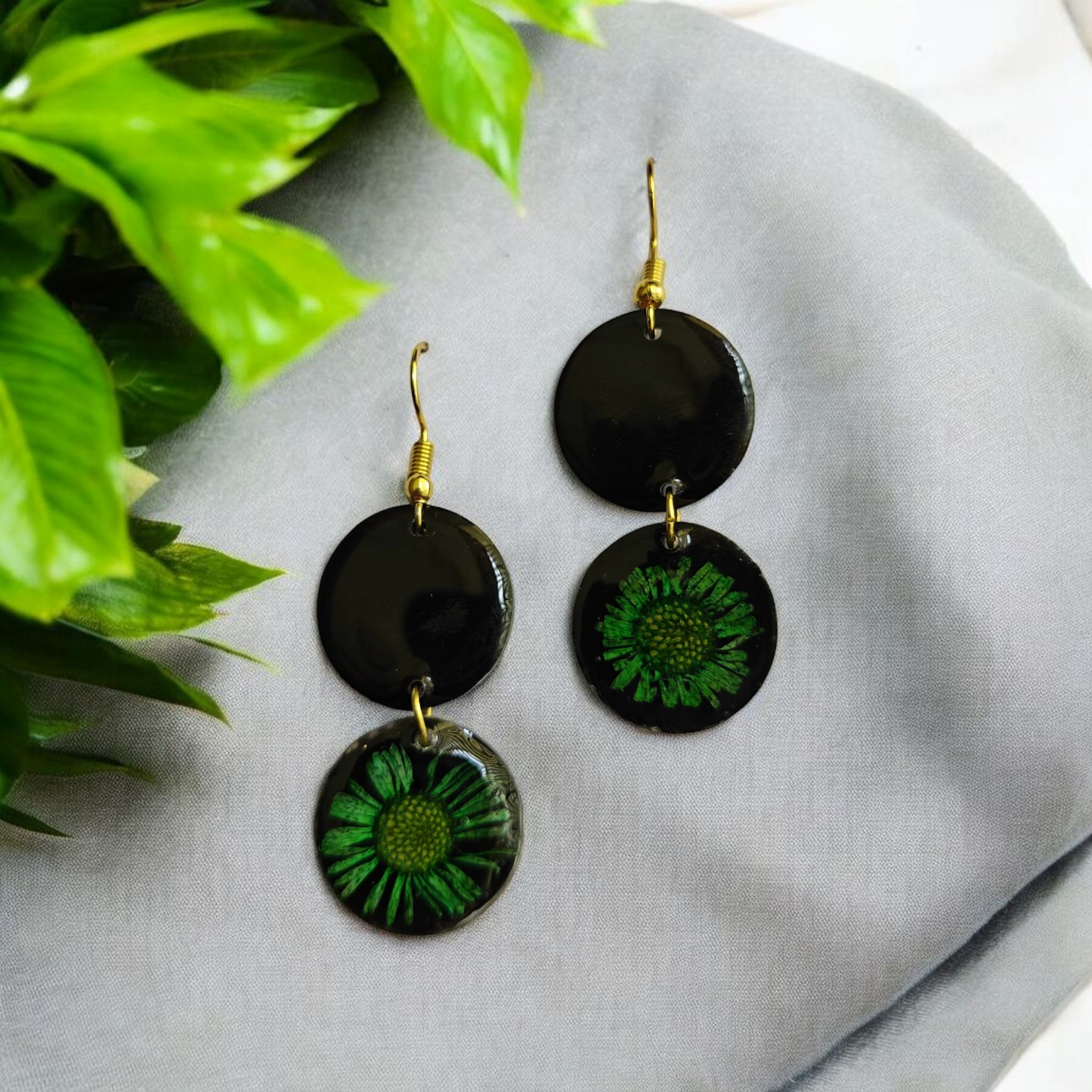 Green Bloom earrings