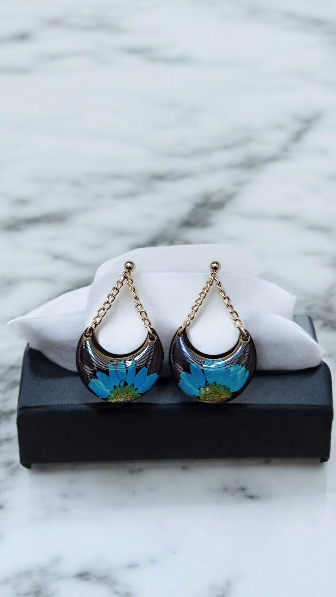 Midnight Daisy Crescent Earrings 🌙